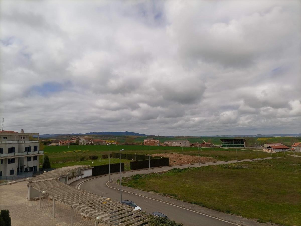 Apartamento Golf Buenas Vistas Cirueña Kültér fotó