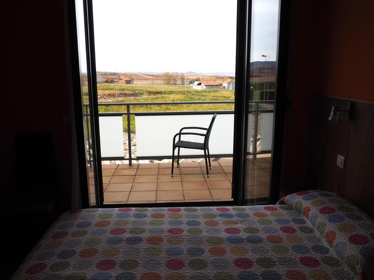 Apartamento Golf Buenas Vistas Cirueña Kültér fotó