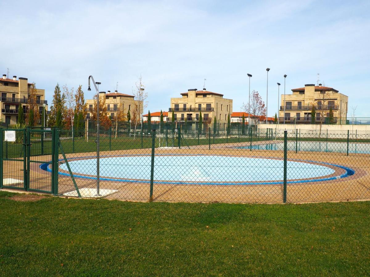 Apartamento Golf Buenas Vistas Cirueña Kültér fotó