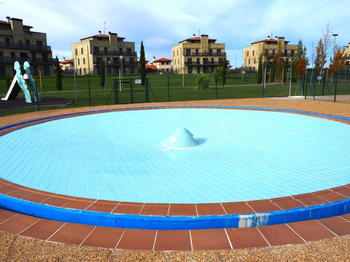 Apartamento Golf Buenas Vistas Cirueña Kültér fotó