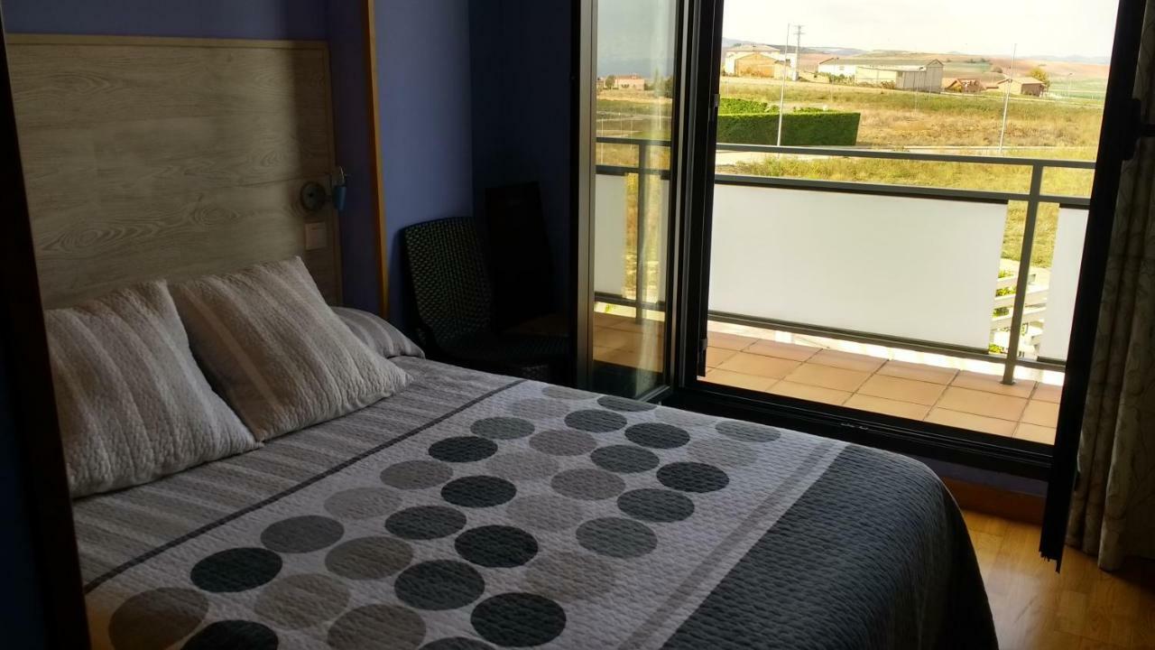 Apartamento Golf Buenas Vistas Cirueña Kültér fotó